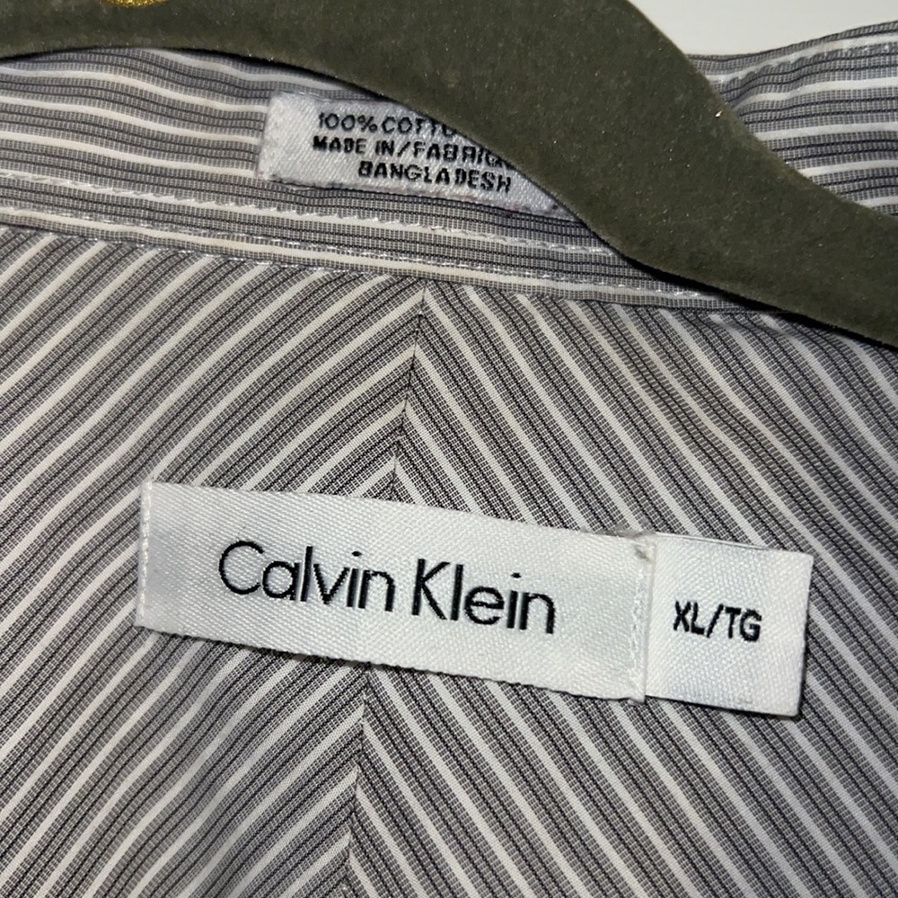Calvin Klein Button Down - Picture 4 of 5